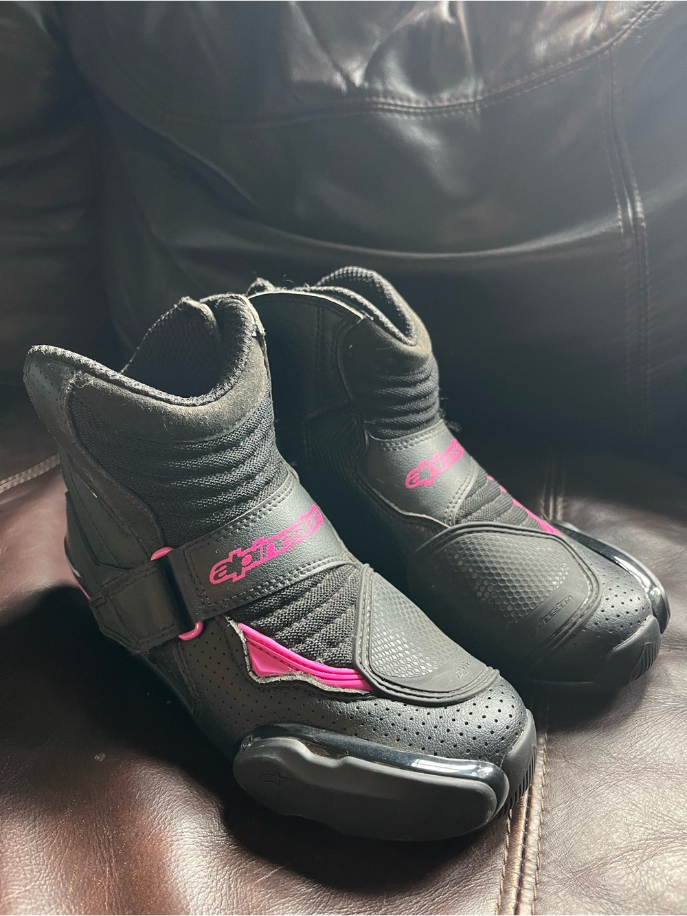 Alpinestars Stella SMX-1 R V2 Black and Pink Women's Motorcycle Boots